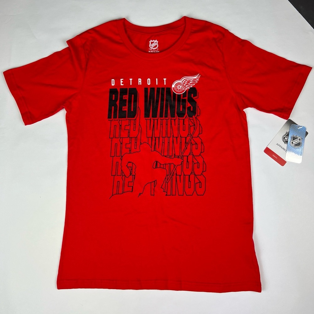 Youth XL, Detroit Red Wings T-Shirt, Official NHL Apparel. Red, White & Black.